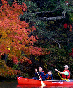 canoe-autumn-jon