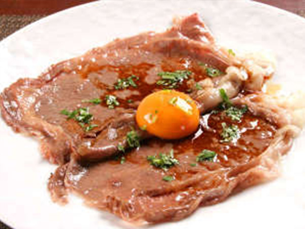 【GoTo対象】≪新メニュー≫国産牛肉料理を食べ放題ビュッフェ（夕朝食付）