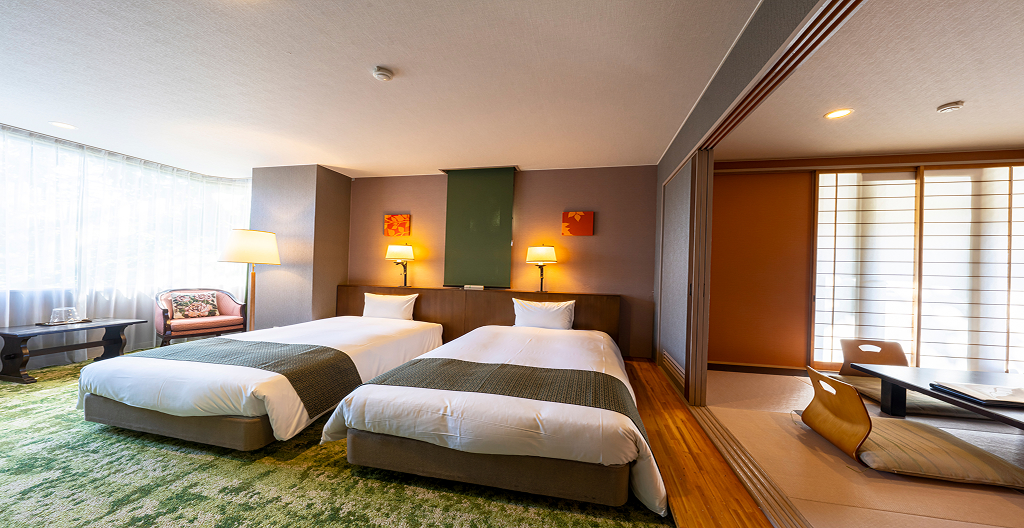 Japanese-Western-style room