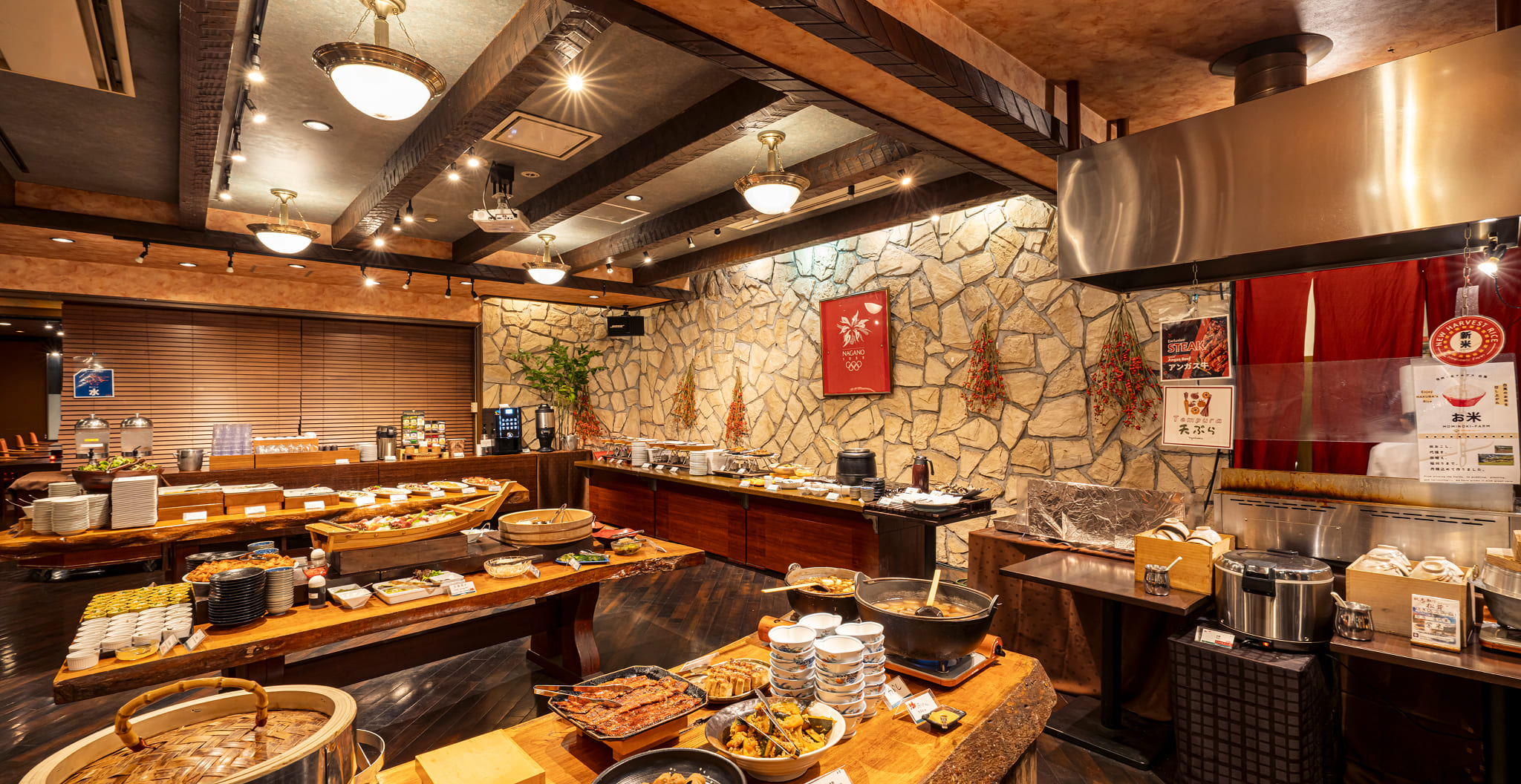 ビュッフェディナーのイメージ画像